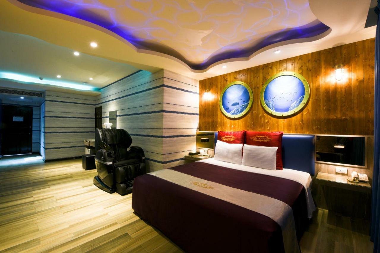 Carnival Motel Taipei Exterior foto